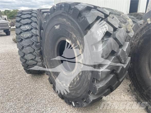 BKT 29.5R25 Neumáticos, ruedas y llantas