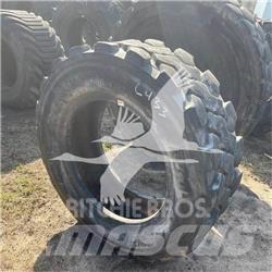 BKT 400/75X28 Neumáticos, ruedas y llantas