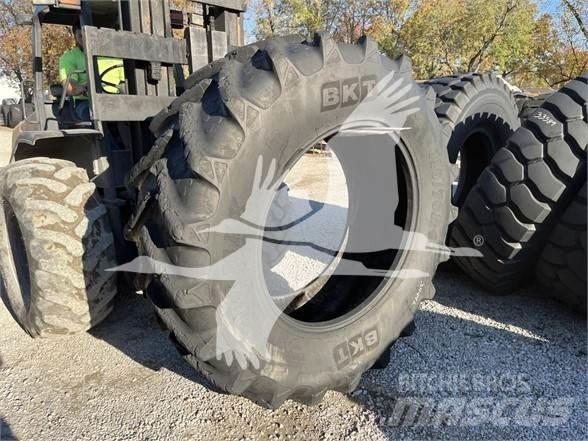 BKT 710/70R42 Construcción - Otros