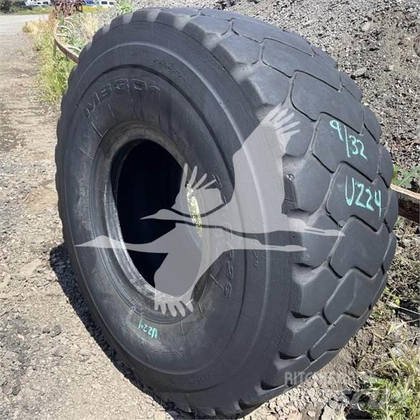  MAXAM 23.5R25 Neumáticos, ruedas y llantas