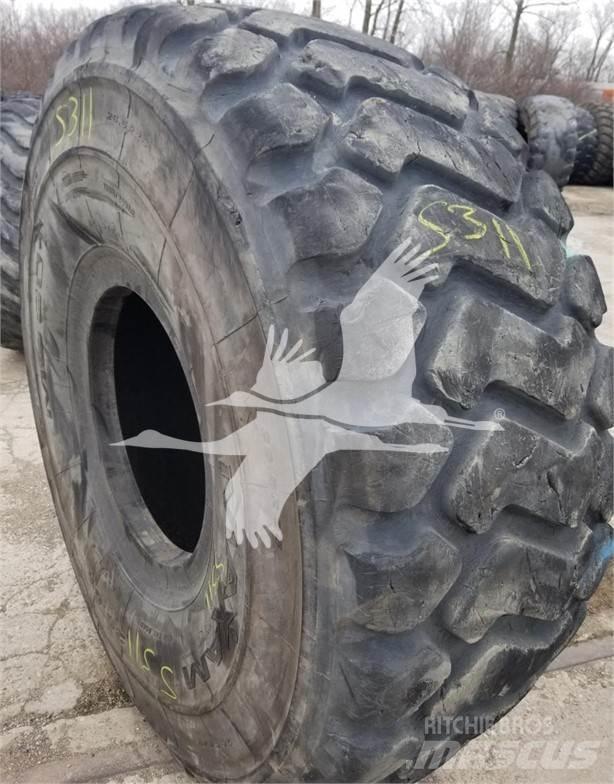  MAXAM 26.5R25 Neumáticos, ruedas y llantas