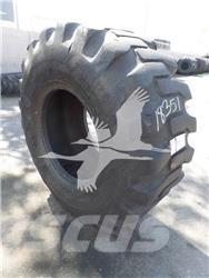 Titan 20.5x25 Neumáticos, ruedas y llantas