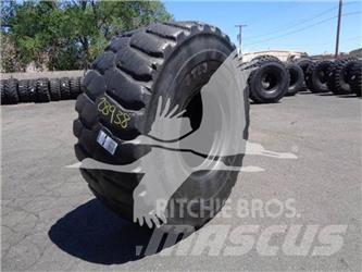 Titan 26.5R25 Neumáticos, ruedas y llantas