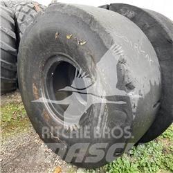 Toyo 26.5X25 Neumáticos, ruedas y llantas