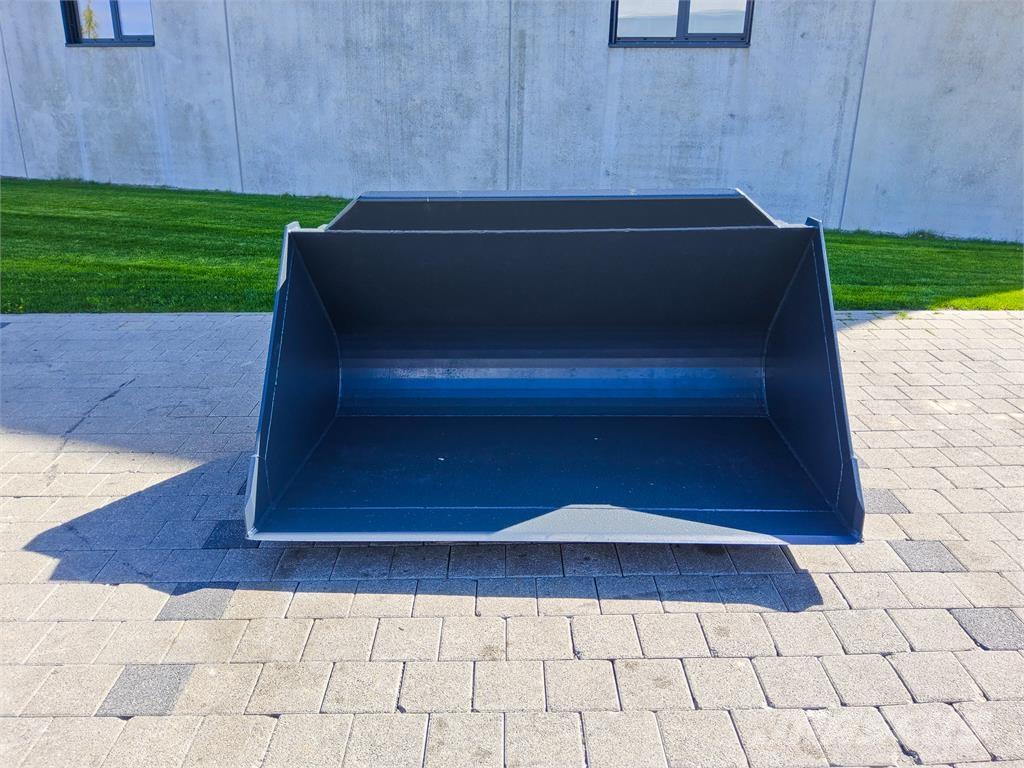 LSB Merlo Otros componentes