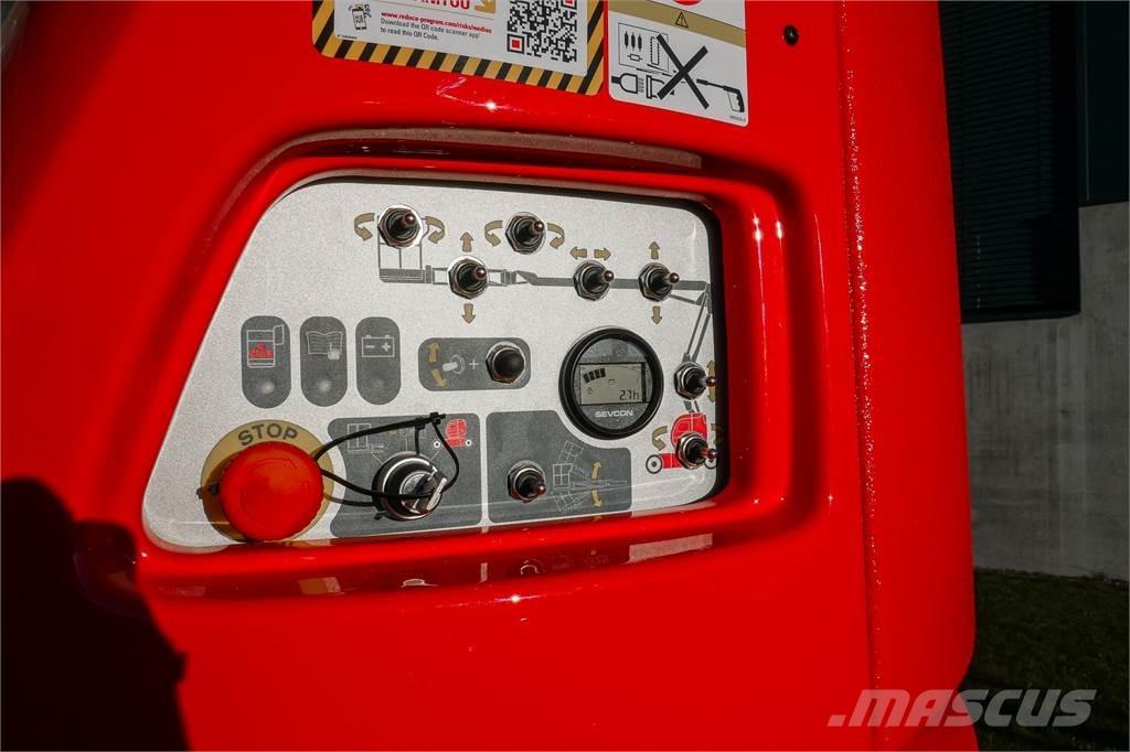 Manitou 120 AETJC Plataforma de trabajo articulada