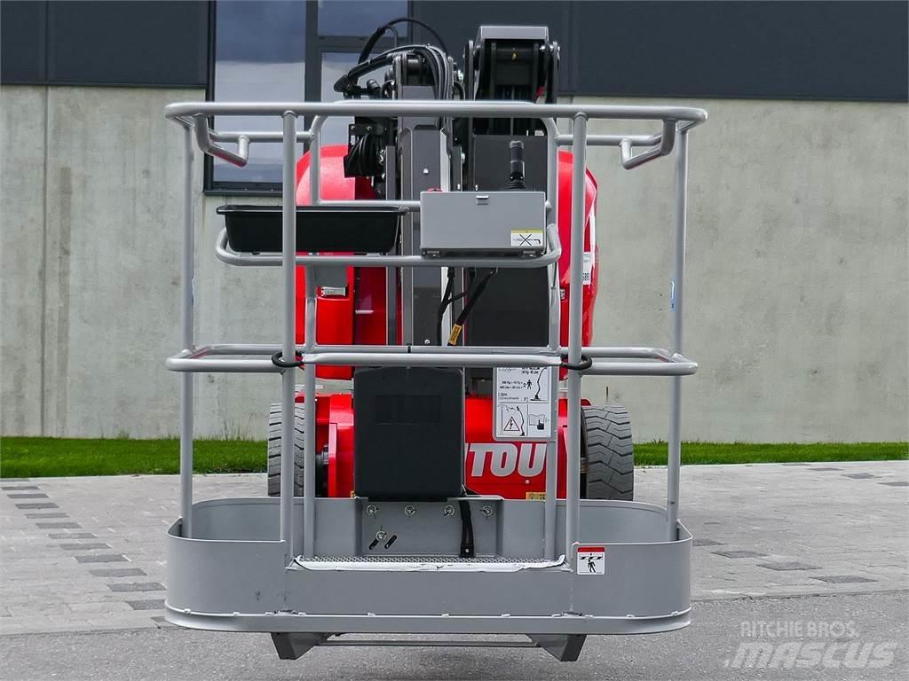 Manitou 150 AETJC Plataforma de trabajo articulada