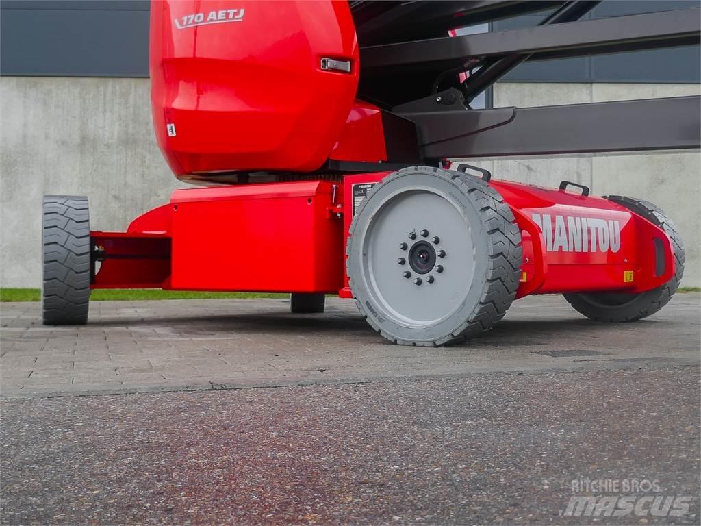 Manitou 170 AETJ Plataforma de trabajo articulada
