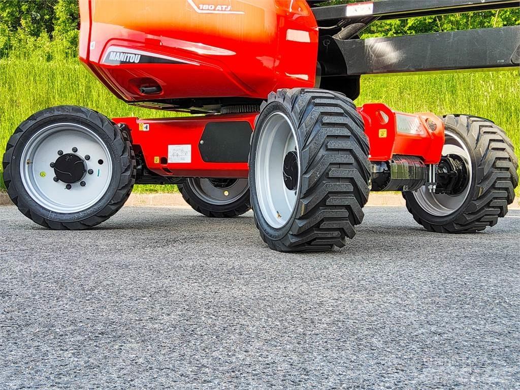 Manitou 180 ATJ Plataforma de trabajo articulada