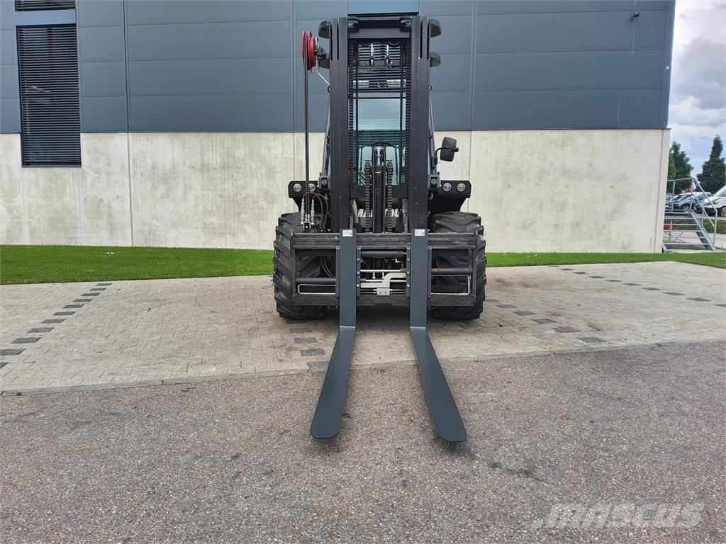 Manitou M 50-4 Carretillas elevadoras todo terreno