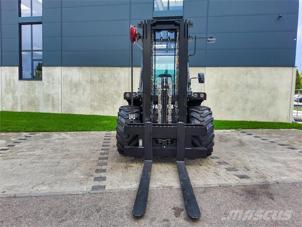 Manitou M 50-4 Carretillas elevadoras todo terreno