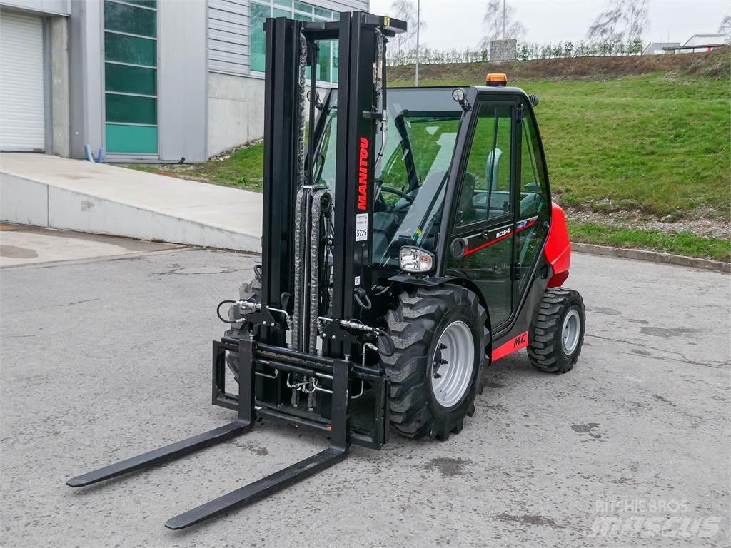 Manitou MC 25-4 Carretillas elevadoras todo terreno