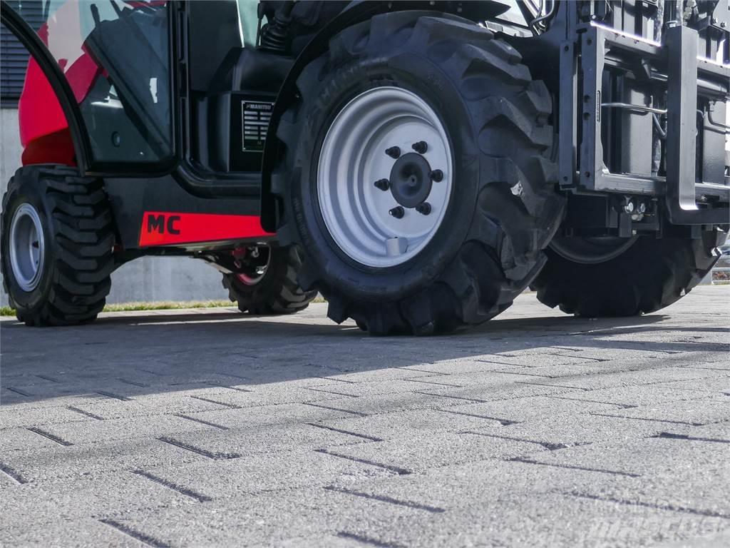 Manitou MC 25-4 Carretillas elevadoras todo terreno