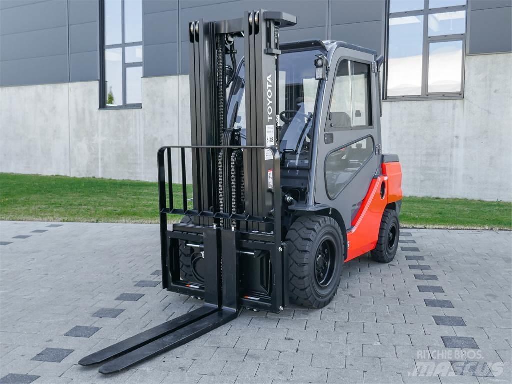 Toyota 52-8FDJF35 Carretillas diesel