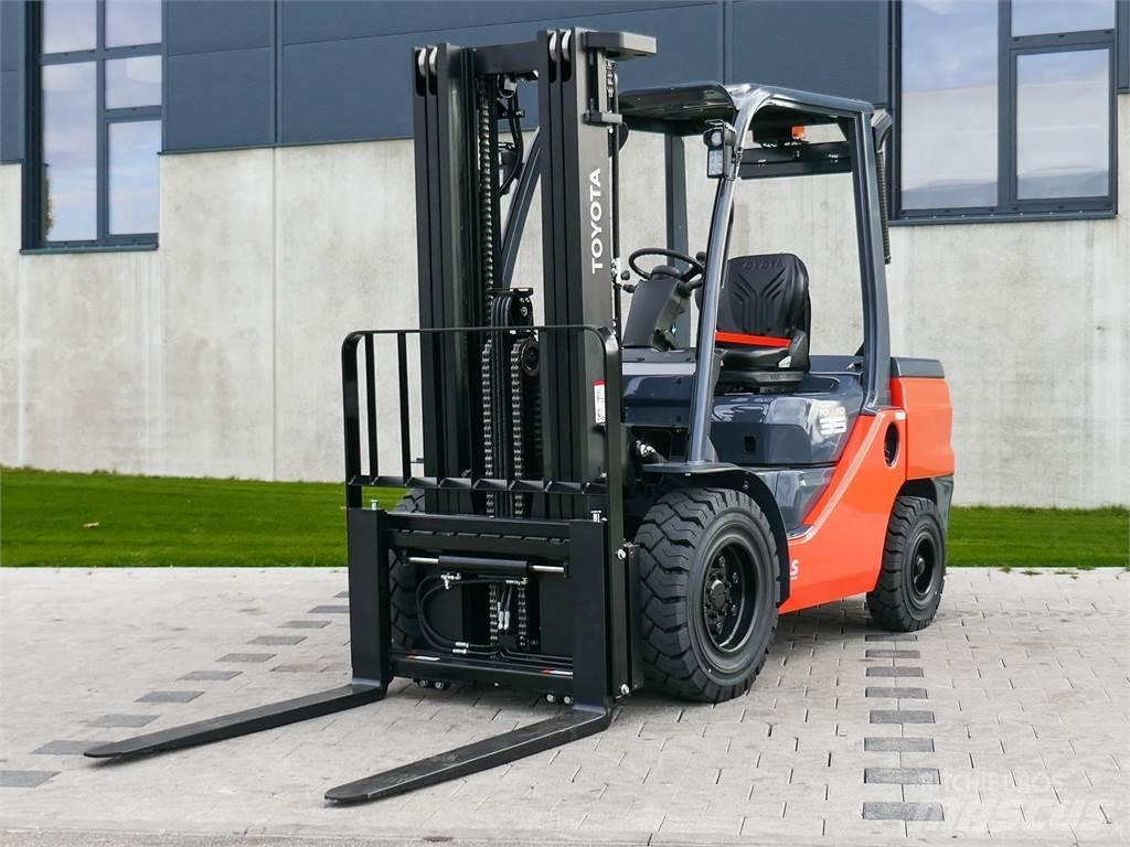 Toyota 52-8FDJF35 Carretillas diesel