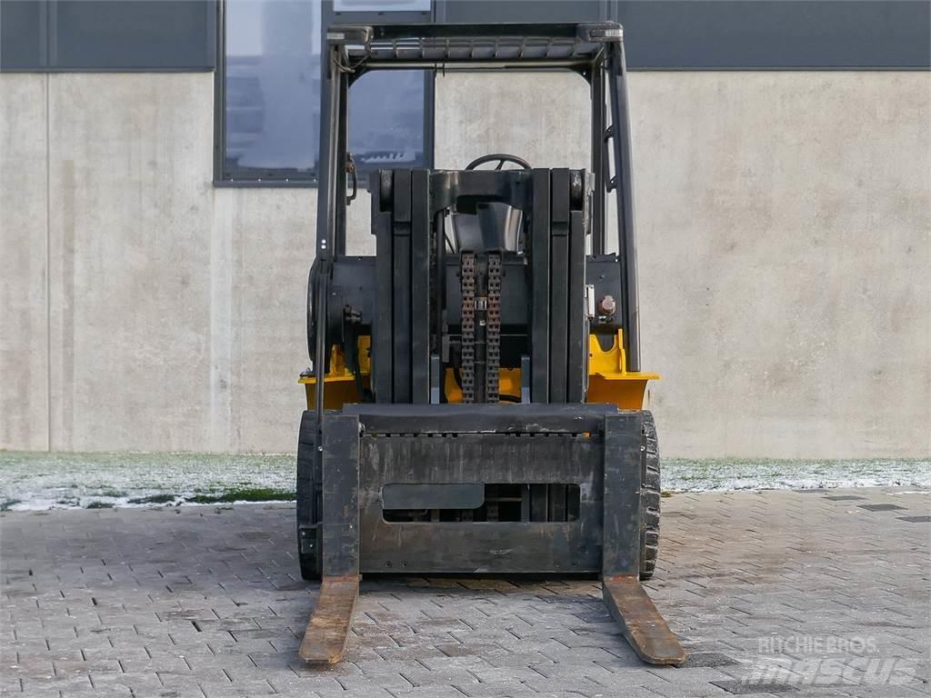 Yale GDP 40VX6 V2471 Carretillas diesel