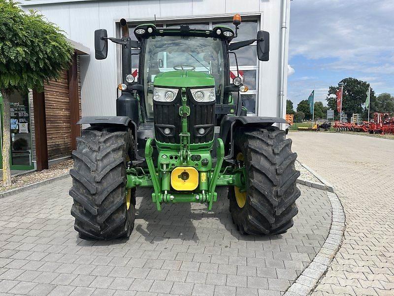 John Deere 6215R Tractores