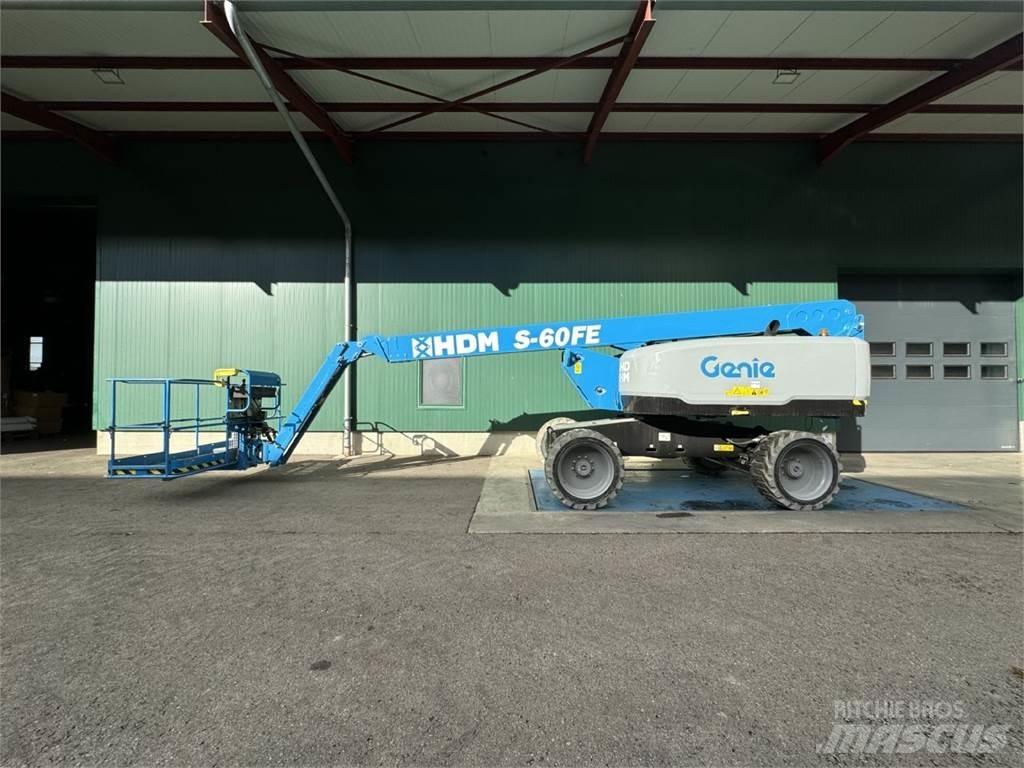 Genie S-60 FE Plataforma de trabajo articulada