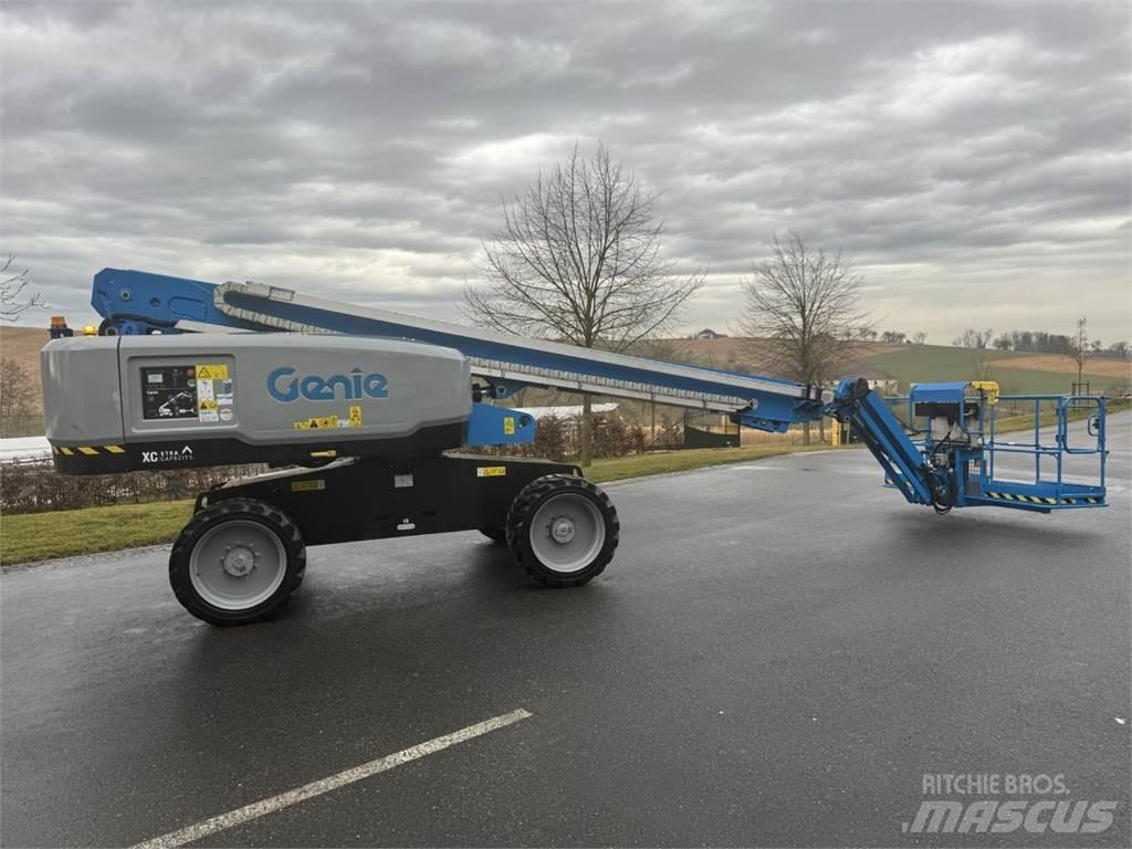 Genie S-65 XC Plataforma de trabajo articulada