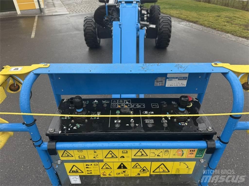 Genie S-65 XC Plataforma de trabajo articulada
