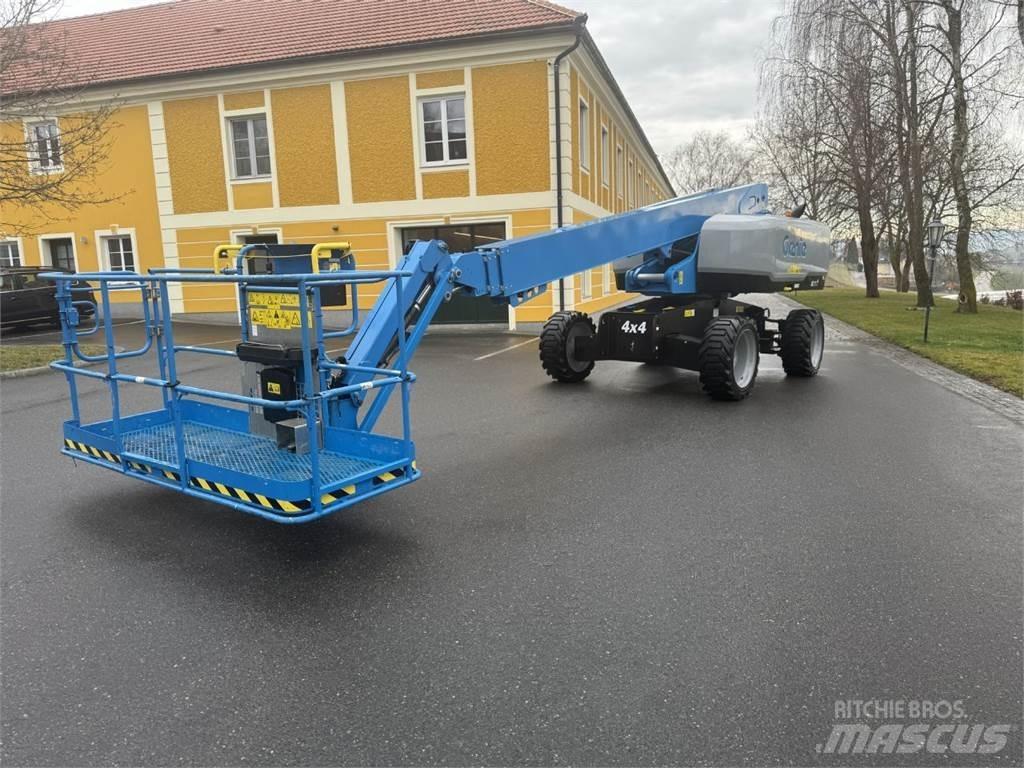 Genie S-65 XC Plataforma de trabajo articulada