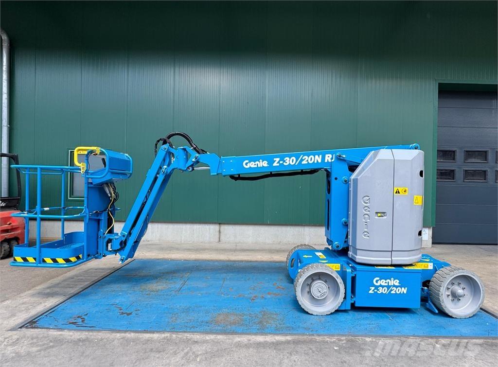Genie Z-30/20N RJ Plataforma de trabajo articulada