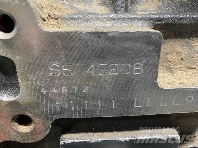 Yanmar 4TNV98-YTBL Motores