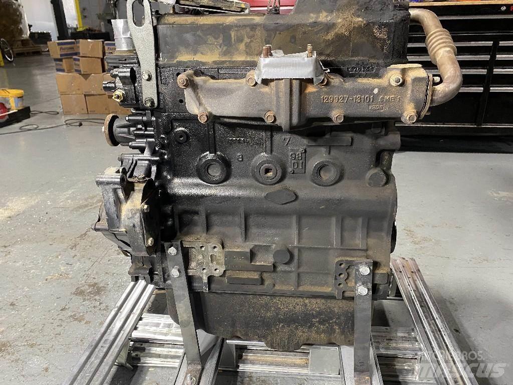 Yanmar 4TNV98T-ZXWTB Motores