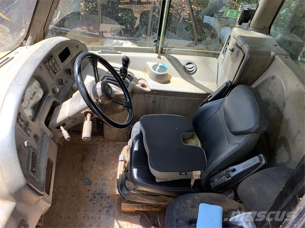 CAT 725 Construcción - Otros