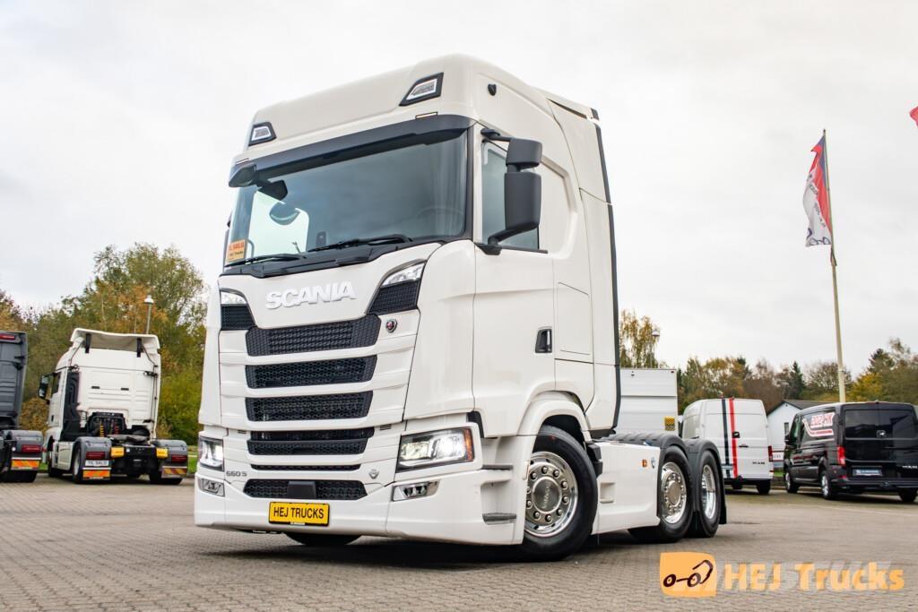 Scania S660 A6x2/4NB Cabezas tractoras