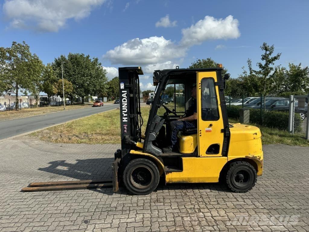 Hyundai 33D-7E Carretillas diesel