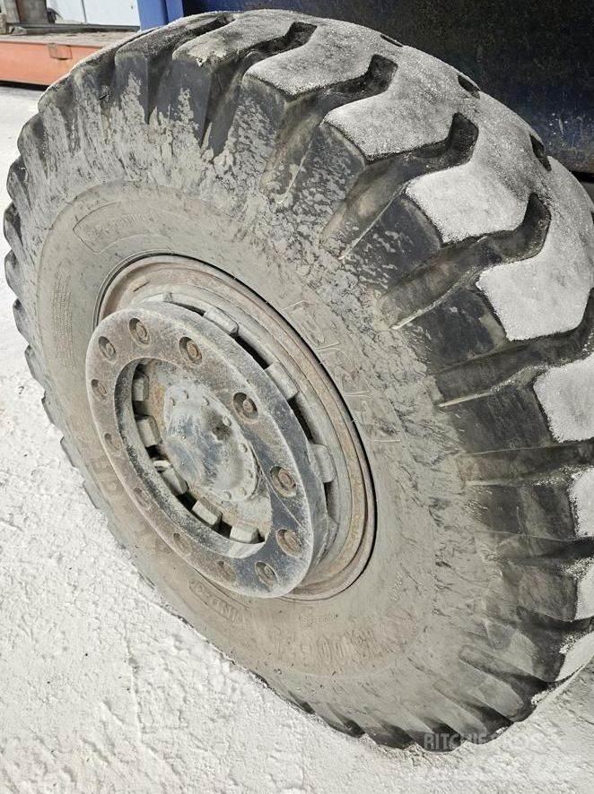 Kalmar DCD28-1200LB Carretillas diesel