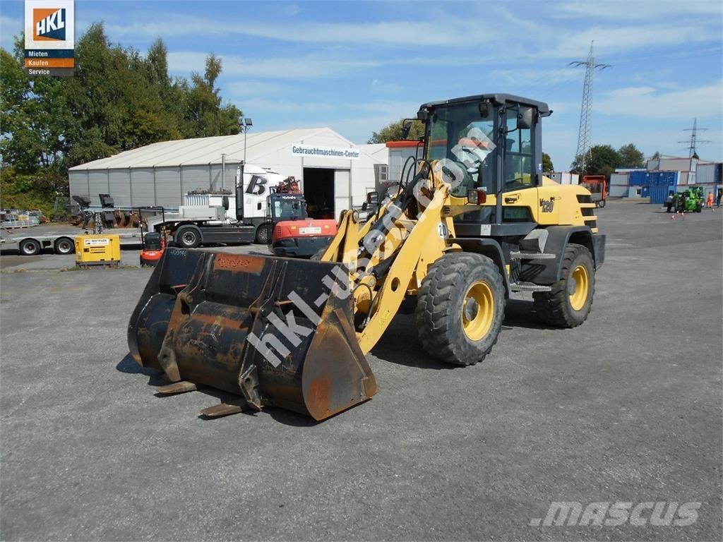Yanmar V 120 Cargadoras sobre ruedas