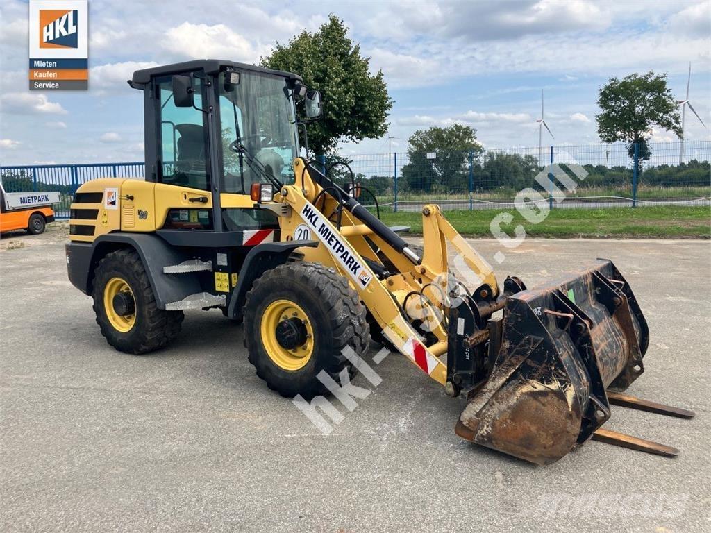 Yanmar V 80 Cargadoras sobre ruedas