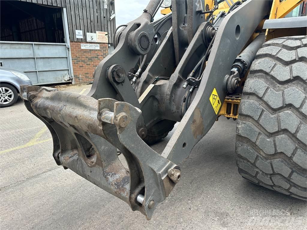 Volvo L120H Cargadoras sobre ruedas