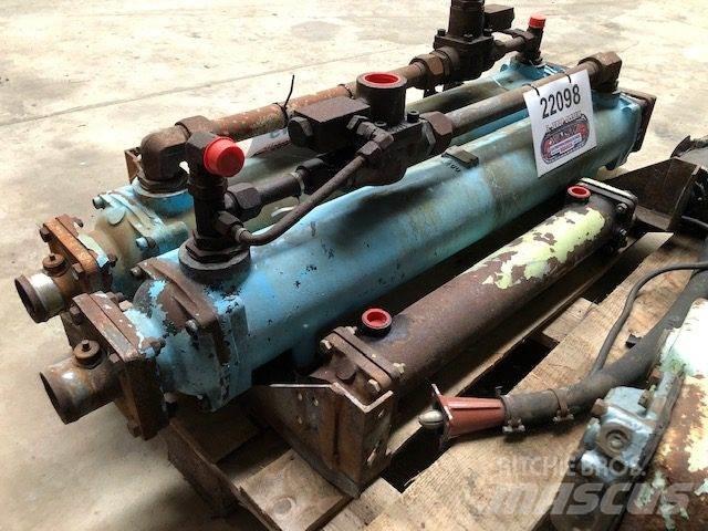 Bowman GL400 Oliekøler Construcción - Otros