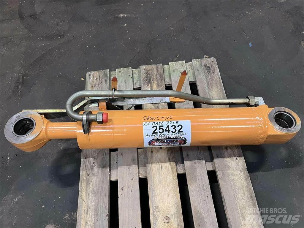 CASE 721E Skovlcylinder Hidráulicos