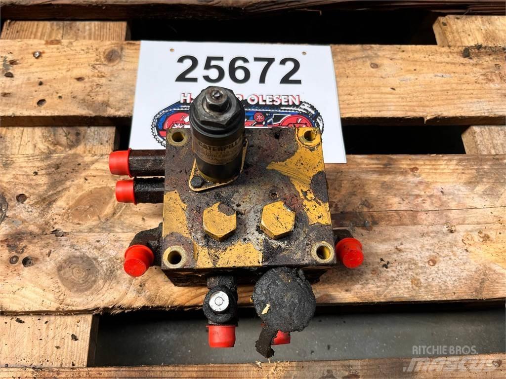 CAT 323D ventil Hidráulicos