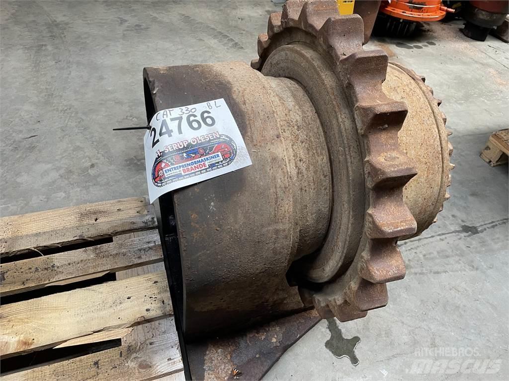 CAT 330B Køregear Transmisión