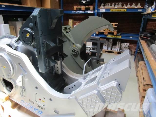 Daemo DMC210B betonsaks Trituradoras