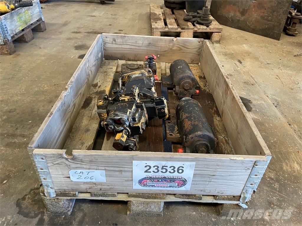  Diverse dele ex. Cat 206 Hidráulicos