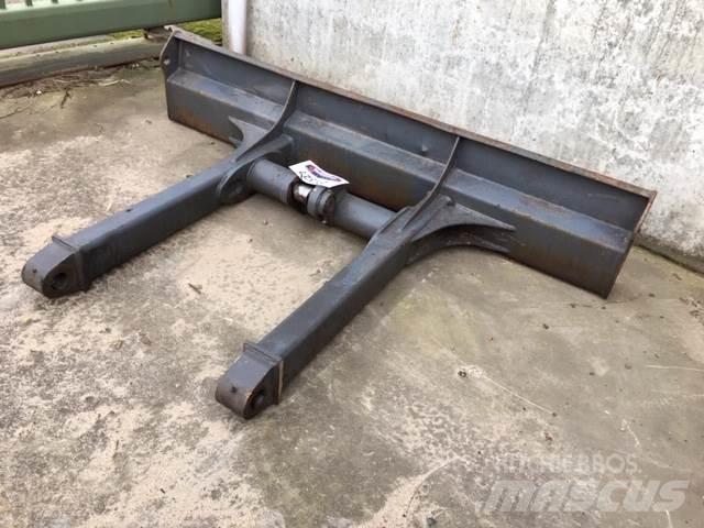  Dozerblad ex. Volvo ECR88 Otros componentes