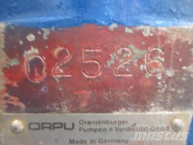  Dykpumpe fabr. Comrent Bombas de agua