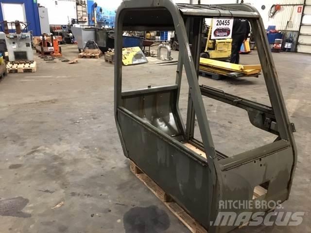  Førerhus ex. Manitou MT430 Otros componentes