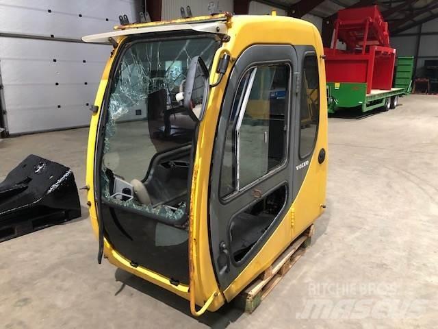  Førerhus ex. Volvo EC240LC Otros componentes