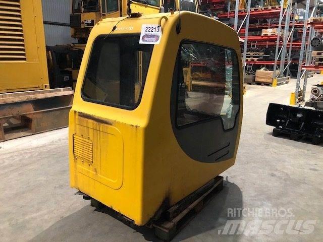  Førerhus ex. Volvo EC240LC Otros componentes