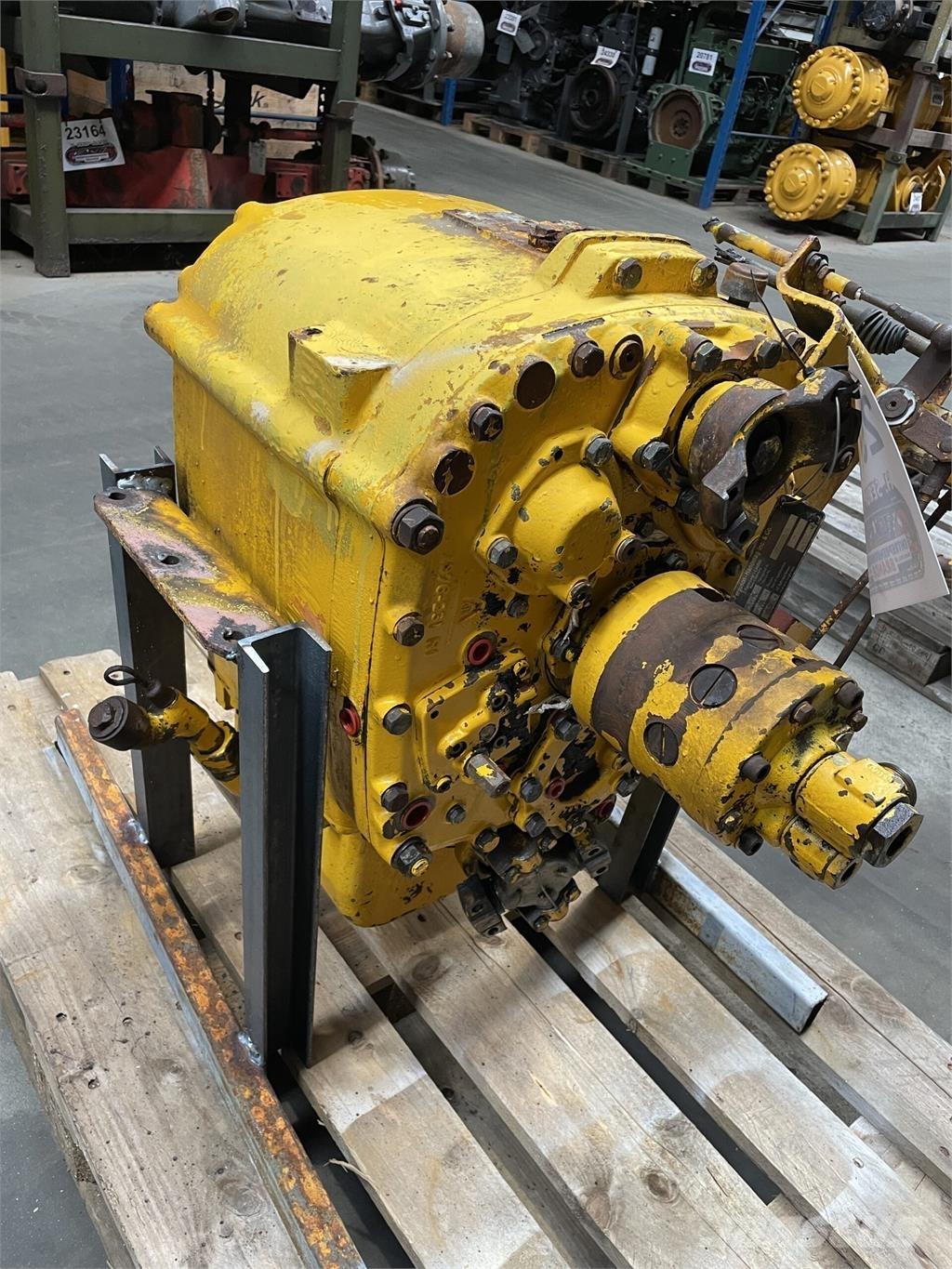 Hanomag 22C transmission Transmisión