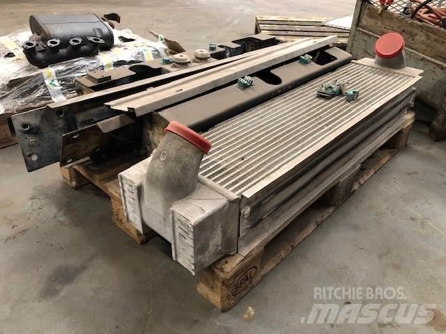  Intercooler ex. Volvo L180E Motores