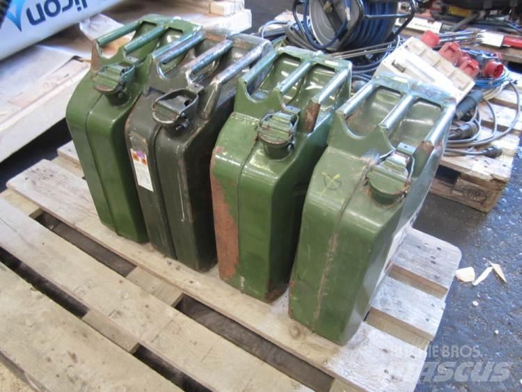  Jerrycans 20 Ltr. - 4 stk. Otros componentes
