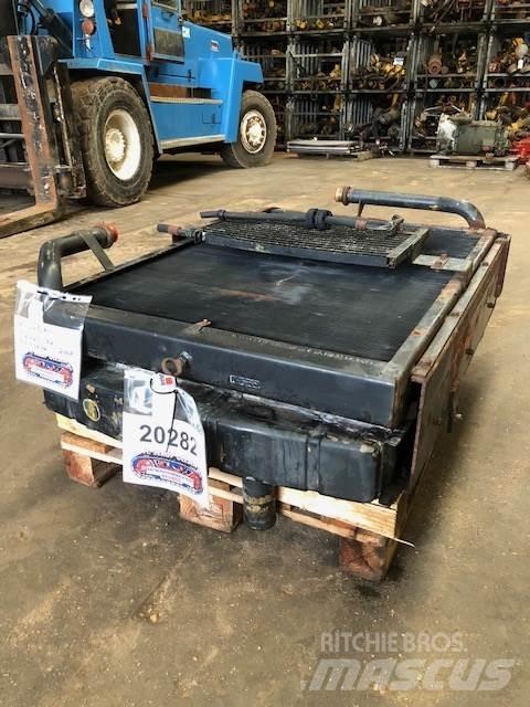  Køler ex. Hyundai R290LC-7A Motores